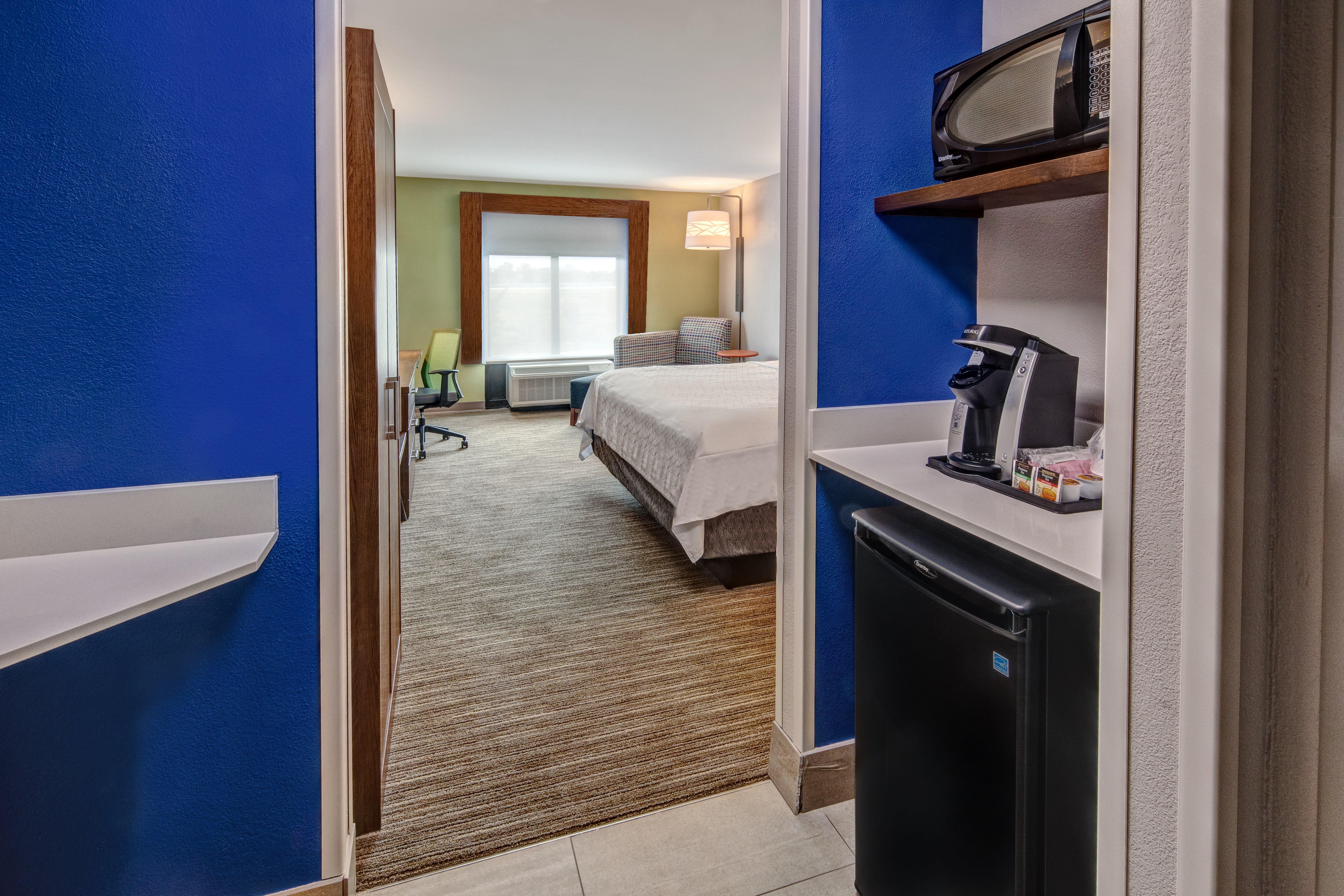 Holiday Inn Express Hotel & Suites Memphis Southwind By Ihg Germantown Exterior photo