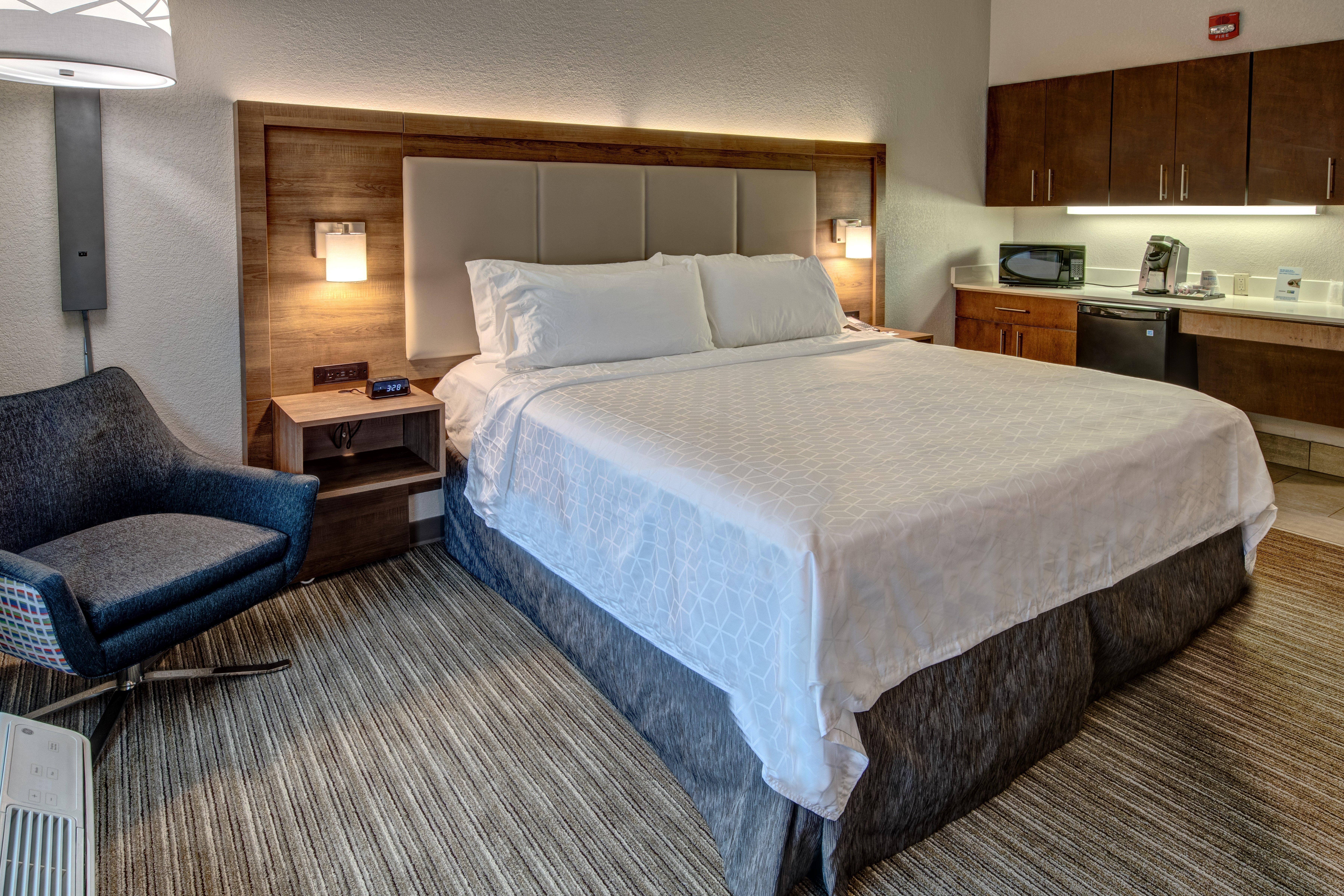 Holiday Inn Express Hotel & Suites Memphis Southwind By Ihg Germantown Exterior photo