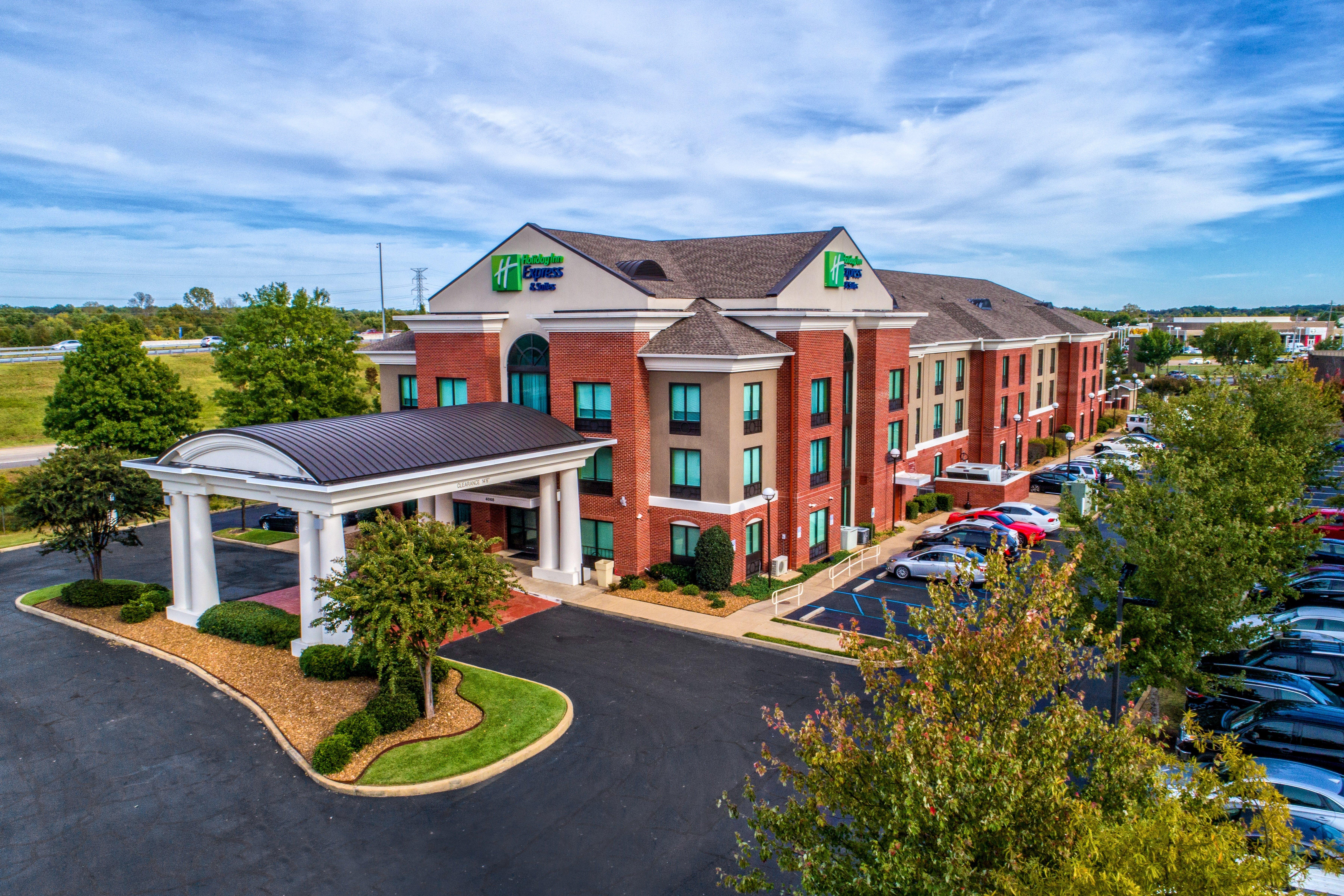 Holiday Inn Express Hotel & Suites Memphis Southwind, An Ihg Hotel Exterior photo