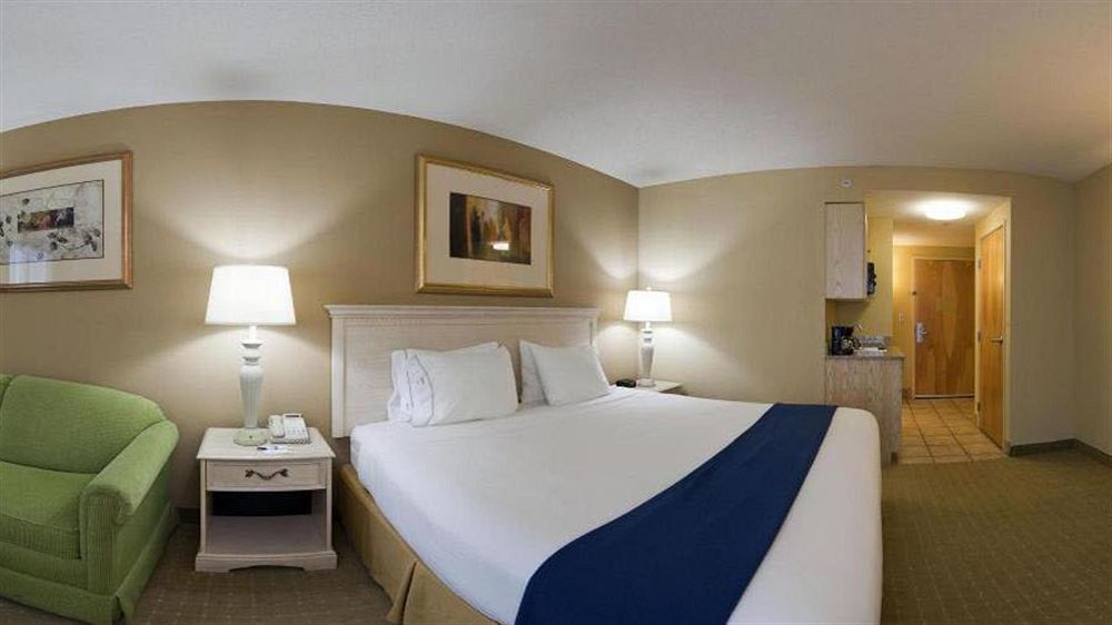 Holiday Inn Express Hotel & Suites Memphis Southwind By Ihg Germantown Exterior photo